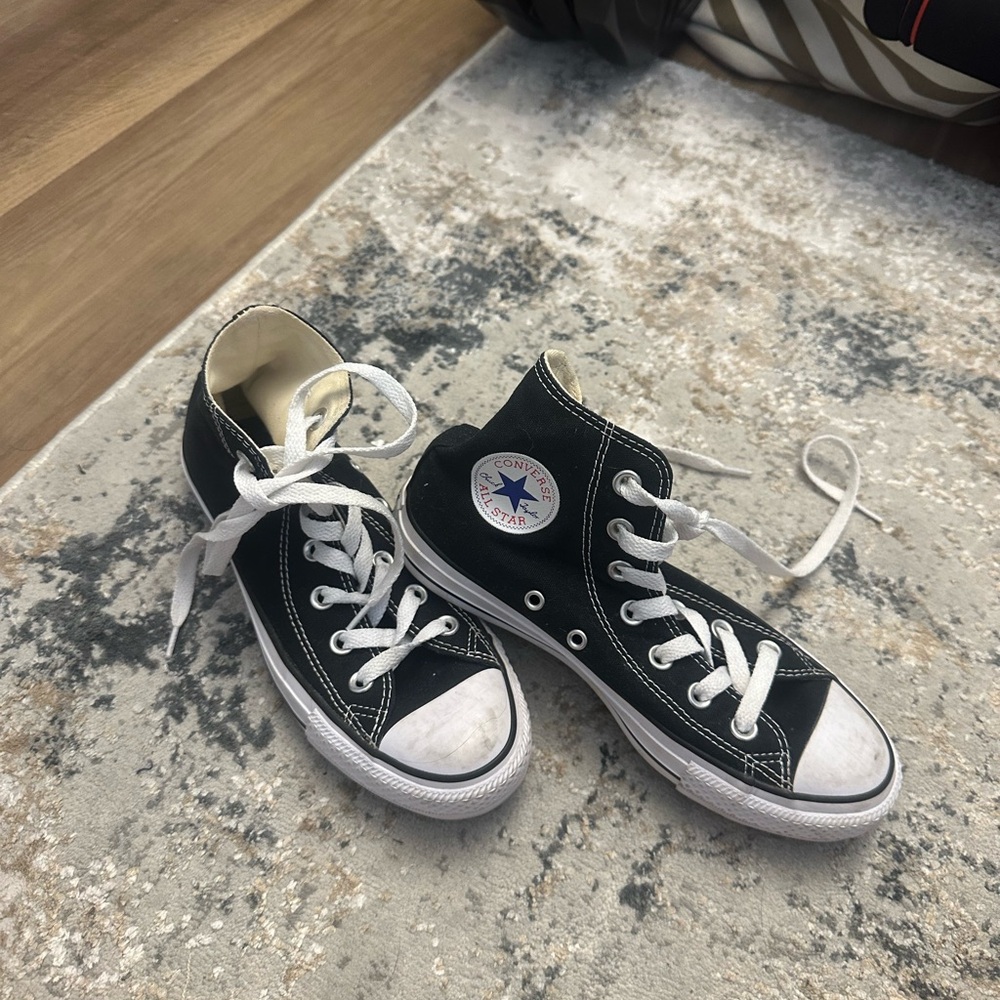HIGH TOP CONVERSE